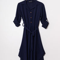 Robe manches 3/4, boutonnée avec ceinture